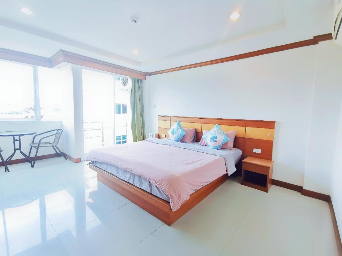 Lanting Hotel Patong Kültér fotó