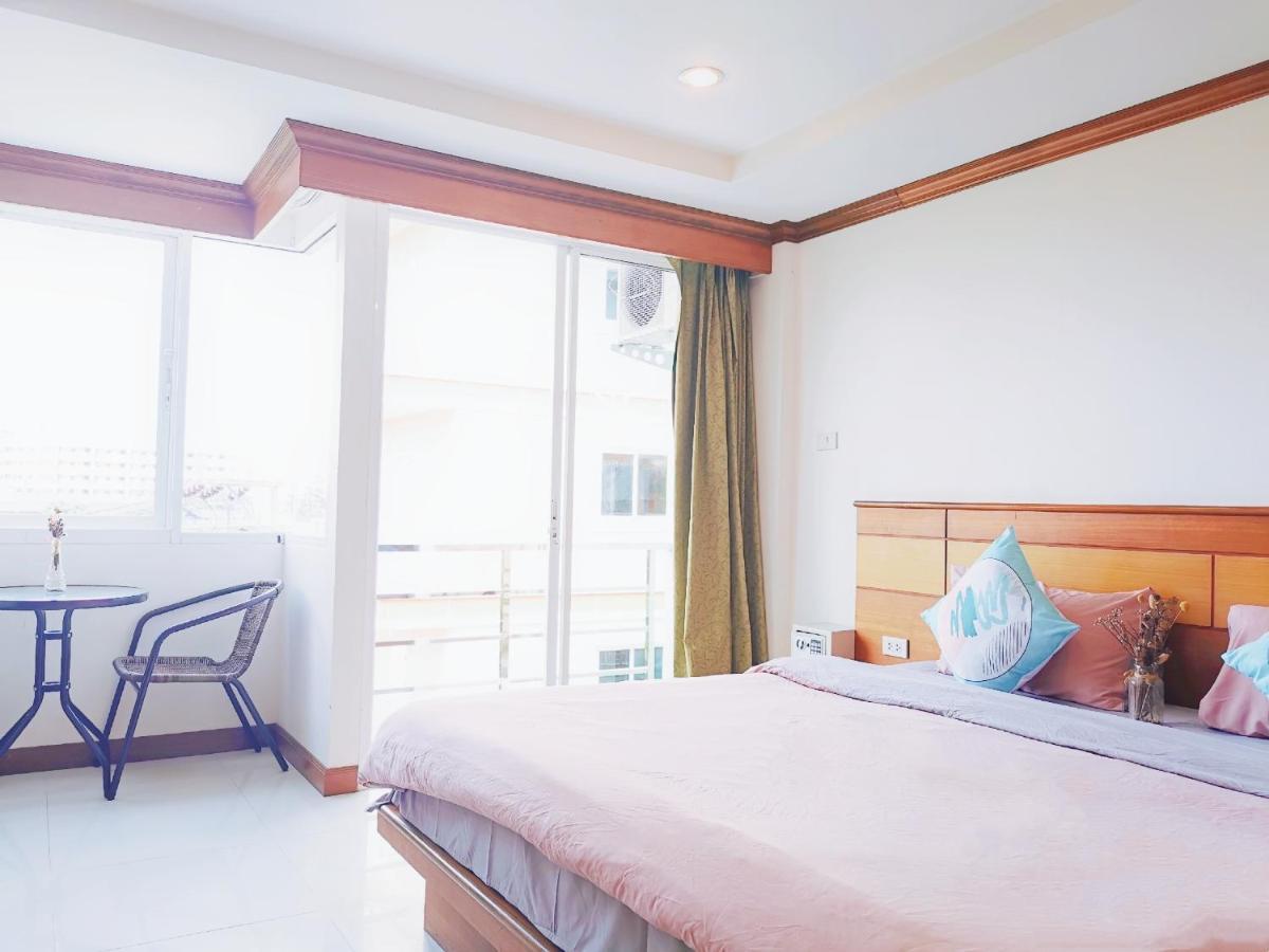 Lanting Hotel Patong Kültér fotó