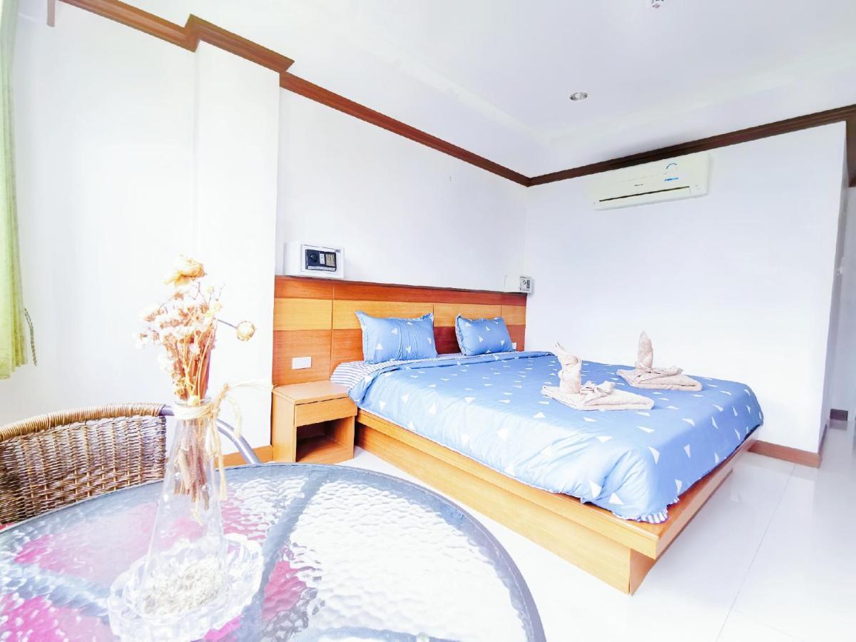 Lanting Hotel Patong Kültér fotó