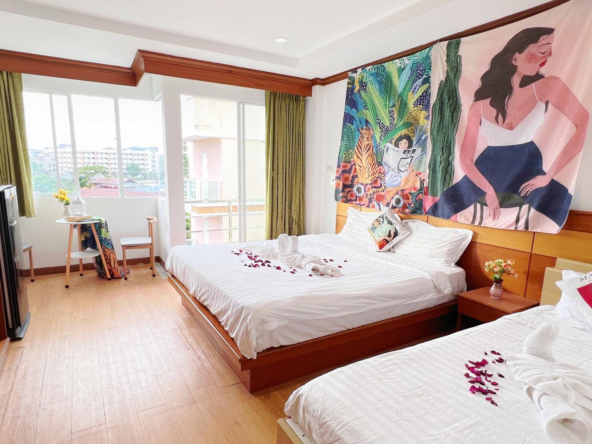 Lanting Hotel Patong Kültér fotó